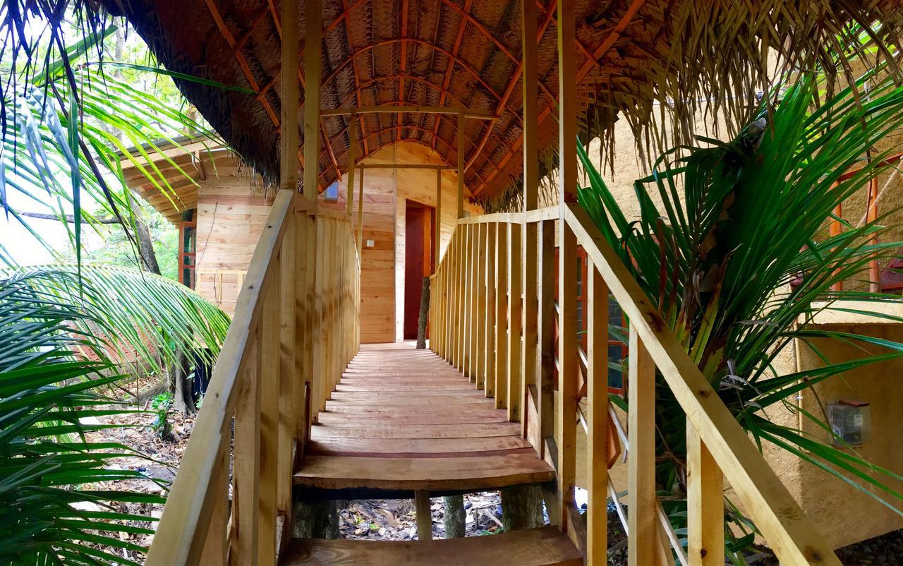 Гостьовий будинок Seasons Four Eco Friendly Treehouse Матара Екстер'єр фото
